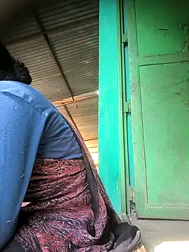 Snapshot of Hot-dasi52 chatting on December 18, 6:08 am Hot-dasi52 online show from December 18, 6:08 am