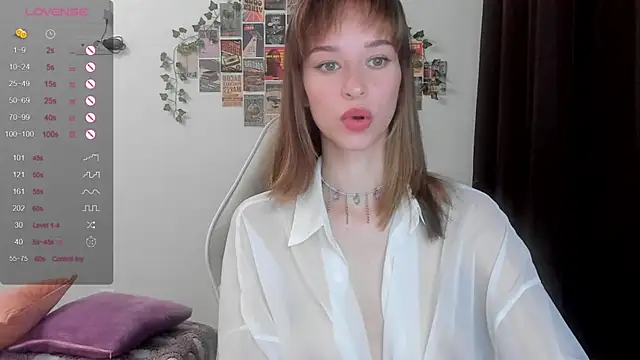  Alissaa online show from December 4, 11:41 am