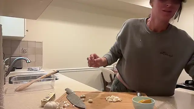 NurseStephania online show from September 27, 9:53 pm