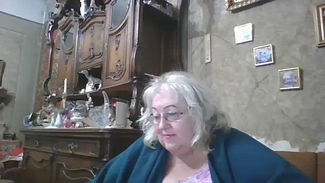 Snapshot of Lala-Love56 chatting on September 16, 6:53 pm Lala-Love56 online show from September 16, 6:53 pm