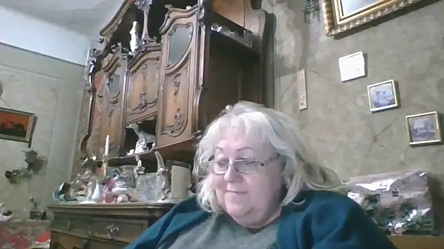 Snapshot of Lala-Love56 chatting on September 29, 4:34 pm Lala-Love56 online show from September 29, 4:34 pm