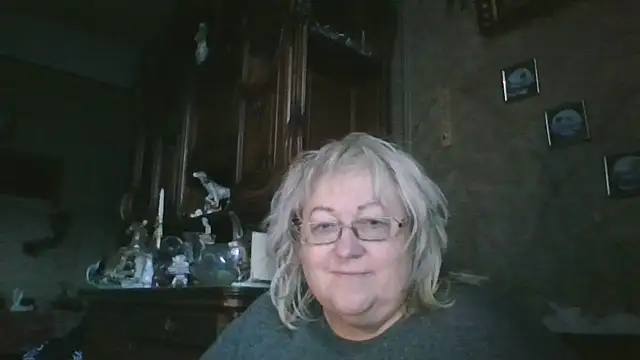 Snapshot of Lala-Love56 chatting on October 11, 4:33 am Lala-Love56 online show from October 11, 4:33 am