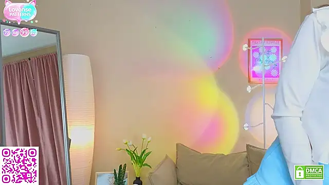 OliviaKis  online show from April 29, 8:07 am