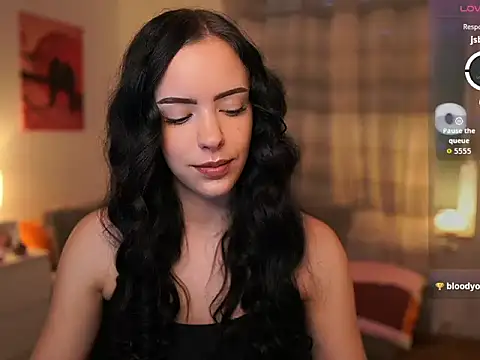 Snapshot of honey__kate chatting on October 27, 2:10 pm honey  kate online show from October 27, 2:10 pm