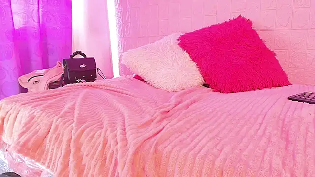 Baby kinky-- online show from October 3, 2:14 pm