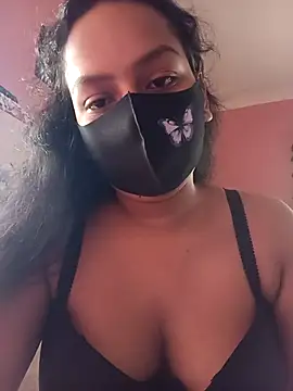 Snapshot of Samiya3344 chatting on September 24, 1:53 am Samiya3344 online show from September 24, 1:53 am