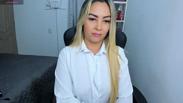 NicolPorto online show from September 16, 11:55 am