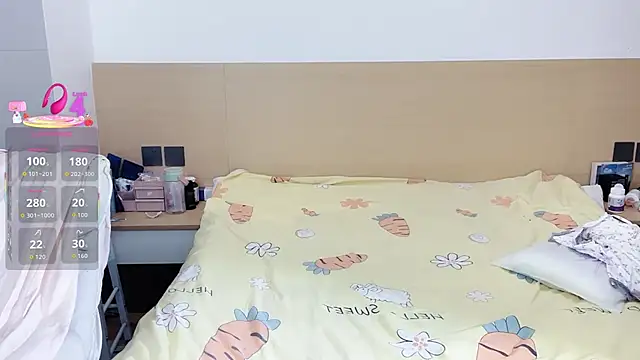 yuanbao a online show from October 13, 11:32 am