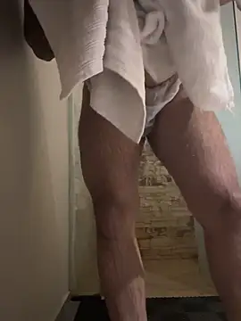 Snapshot of THEDICKBOY17 chatting on October 3, 2:14 pm THEDICKBOY17 online show from October 3, 2:14 pm