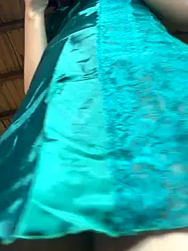 Snapshot of Kristy1_ chatting on October 13, 11:21 am Kristy1 online show from October 13, 11:21 am