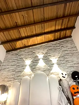 Snapshot of Kristy1_ chatting on October 14, 11:11 am Kristy1 online show from October 14, 11:11 am