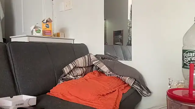 littyleesh1 online show from September 26, 3:38 pm