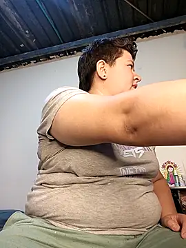 Noha Whiitee online show from December 2, 2:06 am