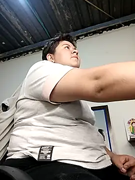 Noha Whiitee online show from December 4, 12:20 am