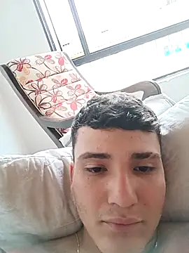 Snapshot of Johan_Dangel chatting on October 19, 9:26 pm Johan Dangel online show from October 19, 9:26 pm