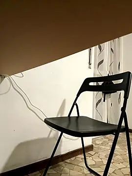 Snapshot of JJ_131 chatting on December 16, 7:52 pm JJ 131 online show from December 16, 7:52 pm