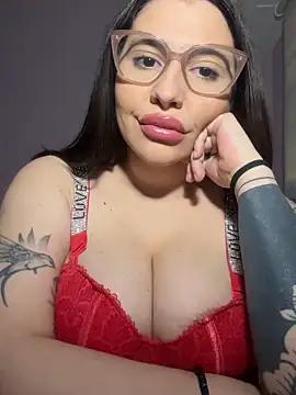 onlylucisfer online show from October 18, 5:46 pm