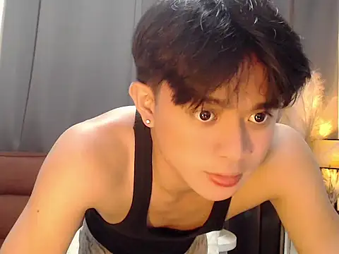 NautyBoyBrazeen 143 online show from April 25, 1:25 pm