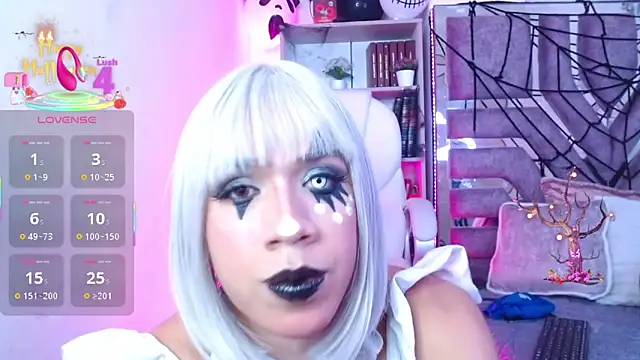 Snapshot of Eva_Walker_ chatting on October 27, 5:22 am Eva Walker online show from October 27, 5:22 am