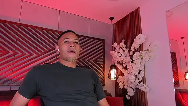 B Wild online show from April 22, 4:37 am