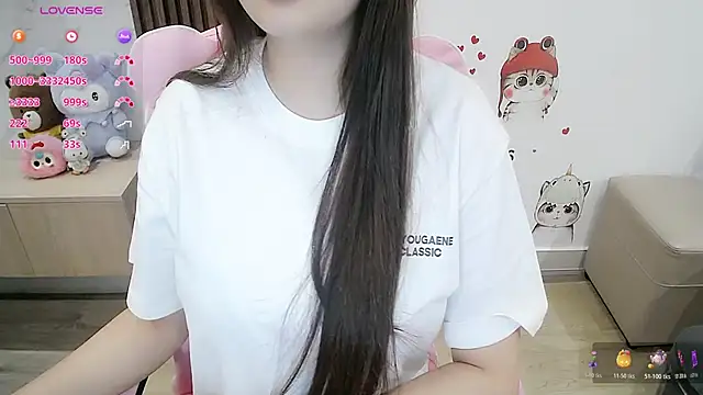 Eirlys18 online show from October 19, 1:56 pm