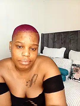 Snapshot of ThickAmy chatting on September 11, 8:36 am ThickAmy online show from September 11, 8:36 am