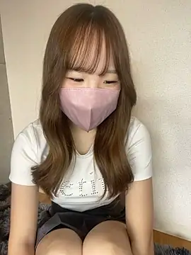 Snapshot of maika_3 chatting on September 27, 5:56 am maika 3 online show from September 27, 5:56 am