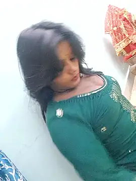 Rashmi Pathak online show from September 12, 10:04 am