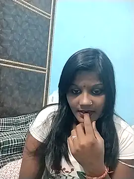 Rashmi Pathak online show from November 7, 3:01 pm