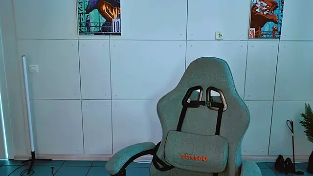 Yoka paradoXXX online show from March 23, 9:13 am