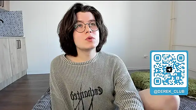 Derek Shameless online show from March 28, 2:05 pm