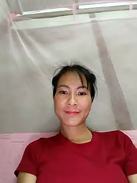 Snapshot of Yumyum_kiw chatting on September 12, 9:09 am Yumyum kiw online show from September 12, 9:09 am