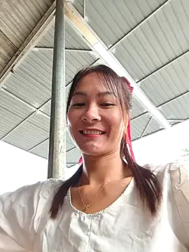 Snapshot of Yumyum_kiw chatting on October 9, 5:49 am Yumyum kiw online show from October 9, 5:49 am