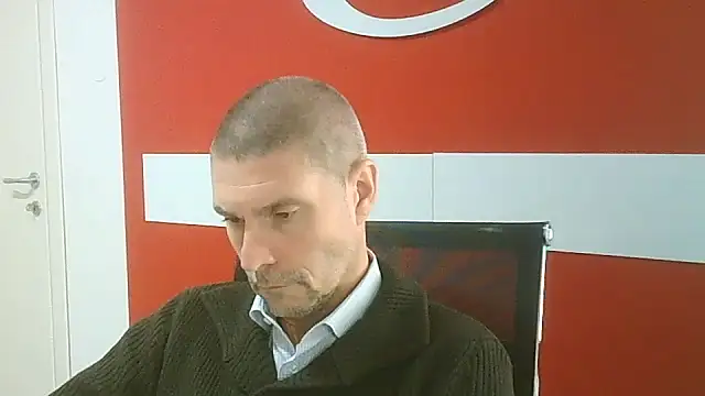 max79ve31 online show from January 14, 12:00 pm