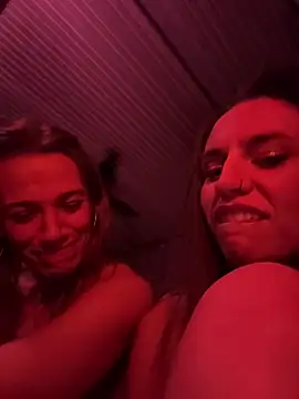 icy pisces online show from March 11, 9:15 am