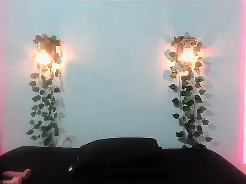 Naty1gomez online show from May 14, 2:18 am