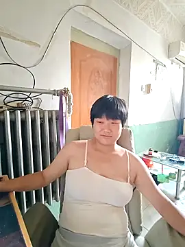 Snapshot of Fengbaby-555 chatting on September 11, 7:08 am Fengbaby-555 online show from September 11, 7:08 am