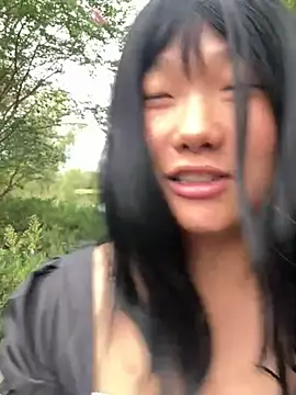 Snapshot of Fengbaby-555 chatting on September 17, 6:26 am Fengbaby-555 online show from September 17, 6:26 am