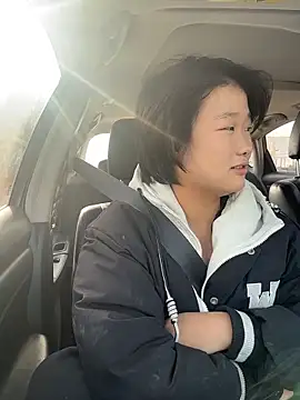 Snapshot of Fengbaby-555 chatting on November 28, 2:36 am Fengbaby-555 online show from November 28, 2:36 am