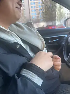 Snapshot of Fengbaby-555 chatting on December 2, 2:50 am Fengbaby-555 online show from December 2, 2:50 am