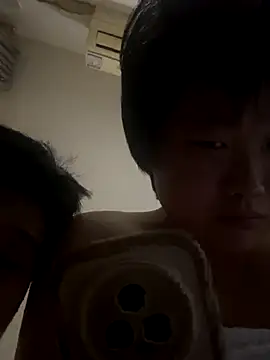 Snapshot of Fengbaby-555 chatting on December 2, 4:02 pm Fengbaby-555 online show from December 2, 4:02 pm