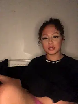 Welsh Maya19X online show from September 23, 11:19 pm