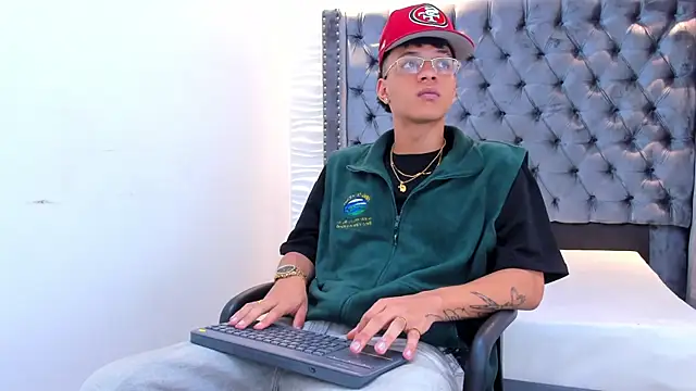 MARSHALL SPENCER online show from April 11, 1:04 pm