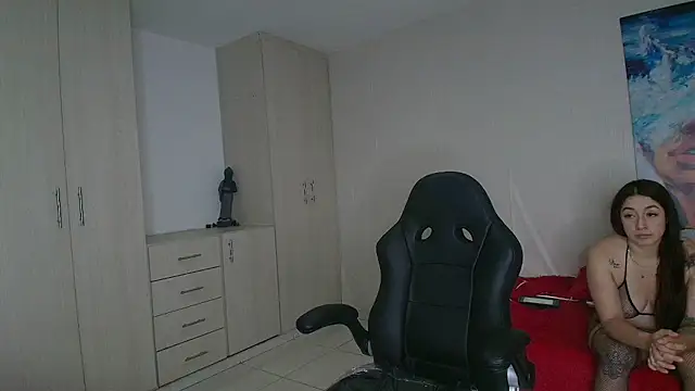 SofiaLust Eup online show from October 10, 3:49 am