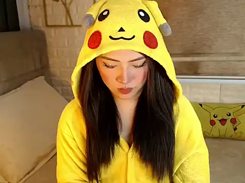 yourdevilsweettsx online show from January 15, 10:20 am