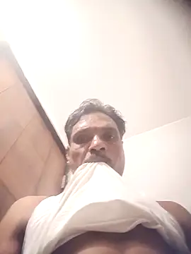 8133vaibhavh online show from December 18, 1:17 pm