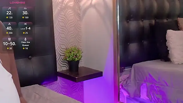 NaiaraMasson  online show from March 10, 11:59 am