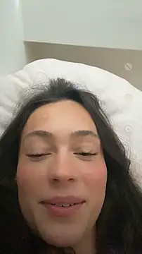 Snapshot of friendswhofuck chatting on November 9, 12:47 pm friendswhofuck online show from November 9, 12:47 pm