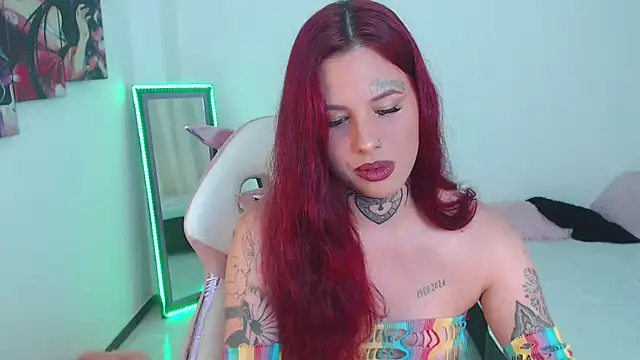 Maddy Vicius19 online show from October 10, 2:21 am