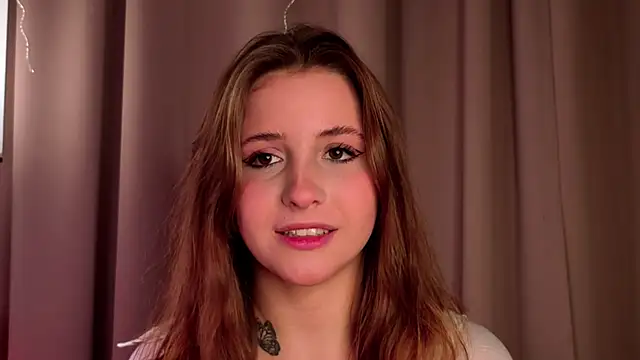 LoveSeekins online show from February 8, 7:50 pm